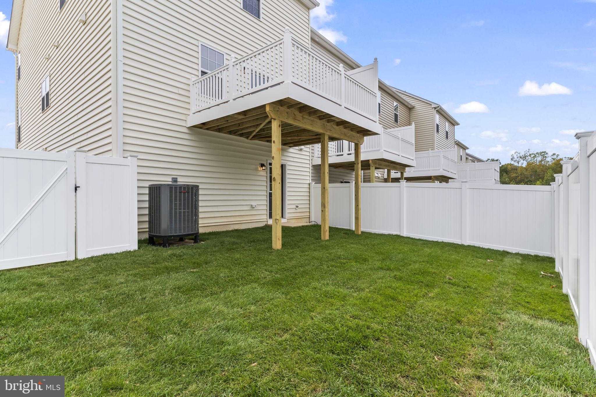 23667 Weeping Willow Way photo 41