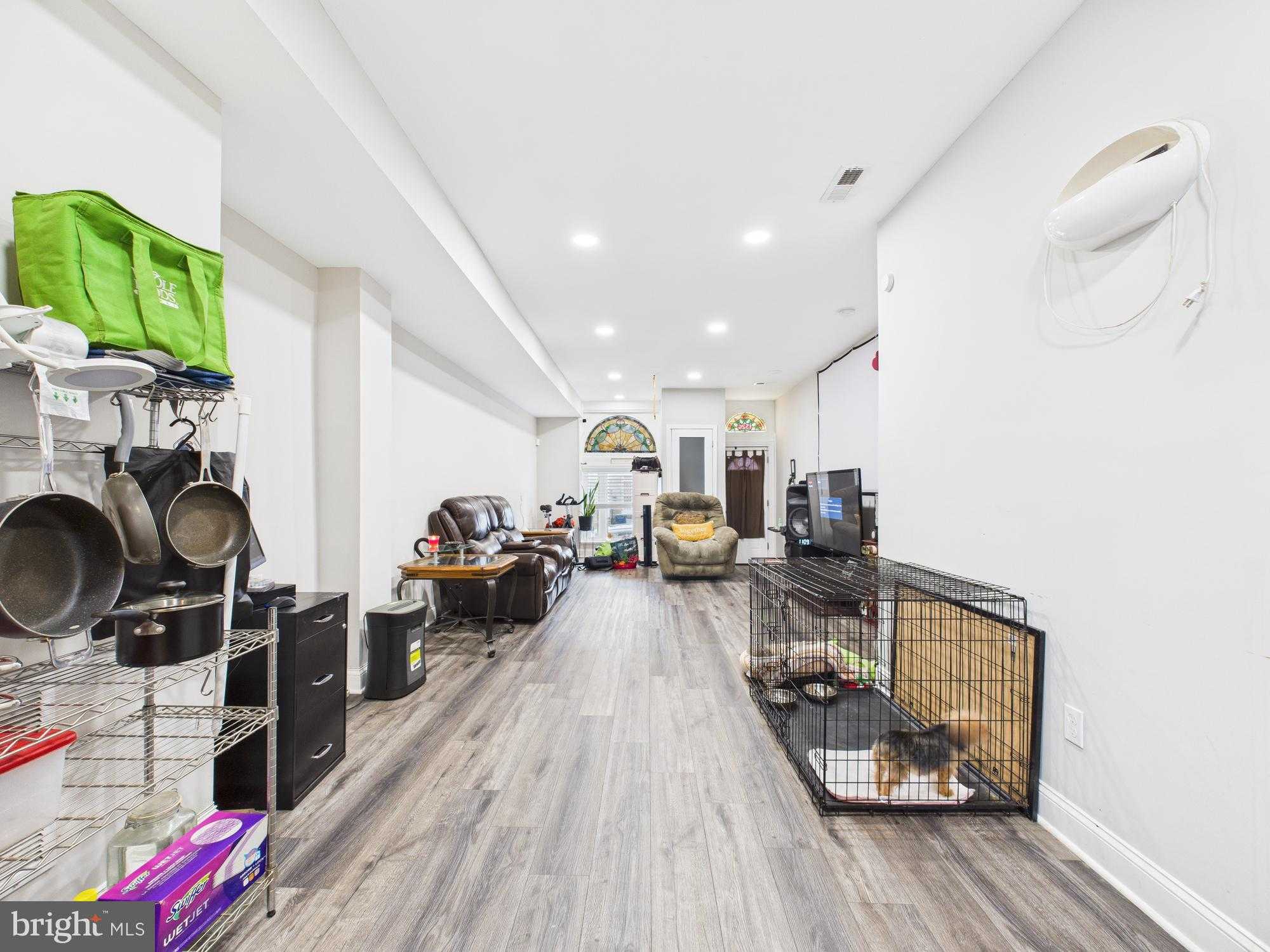 1526 N Patterson Park Ave photo 6