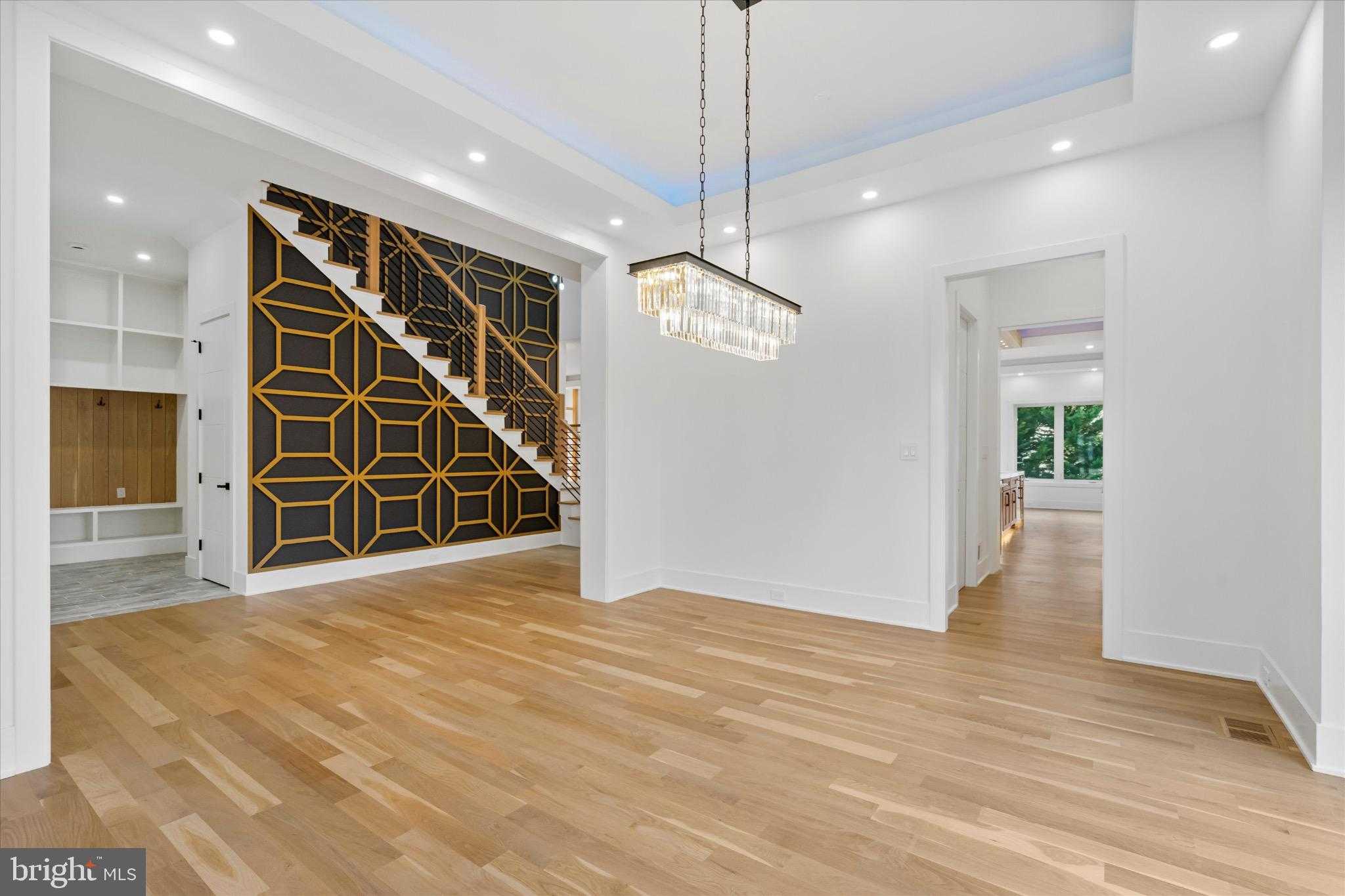 1832 Pimmit Dr photo 26