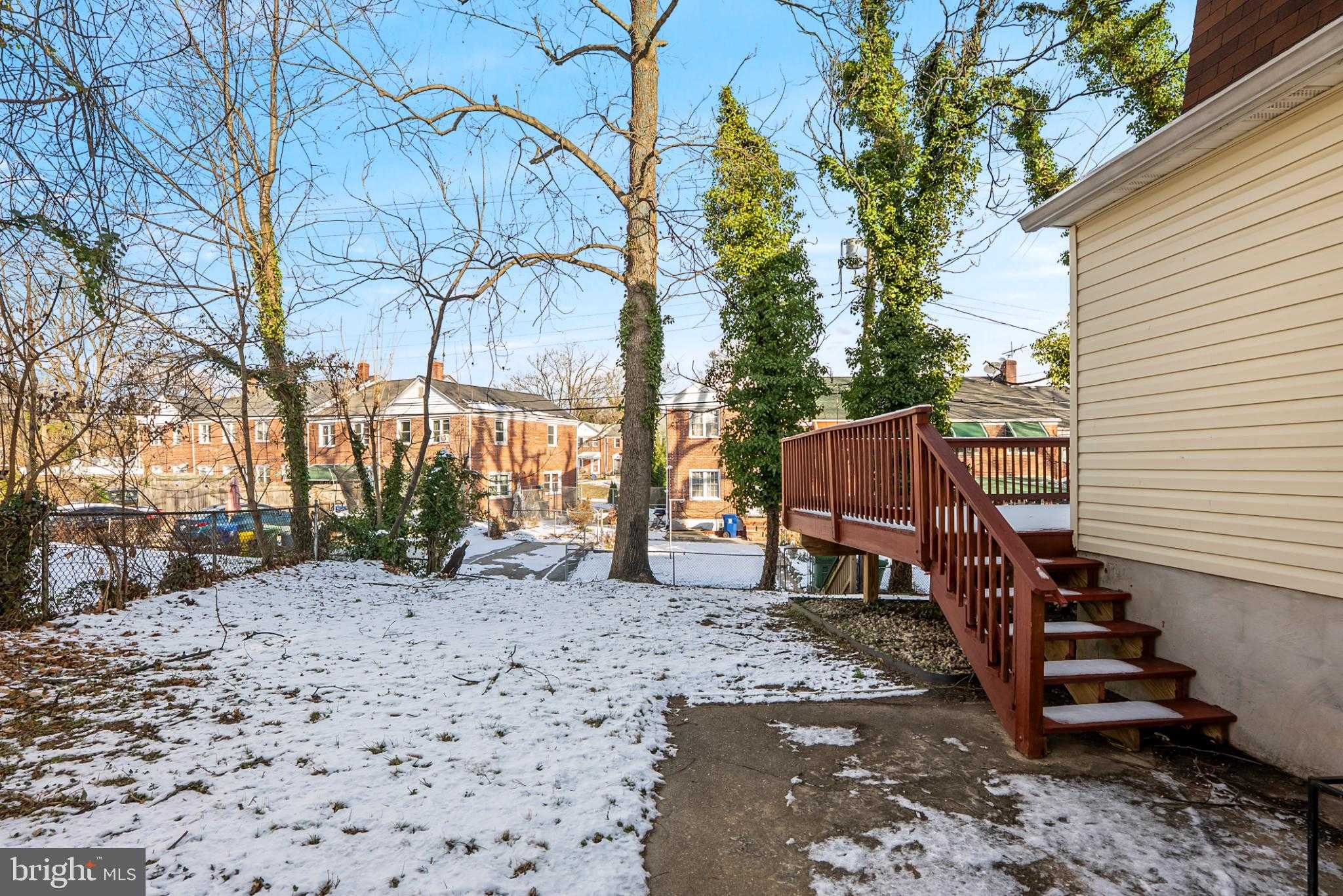 608 Harwood Ave photo 33