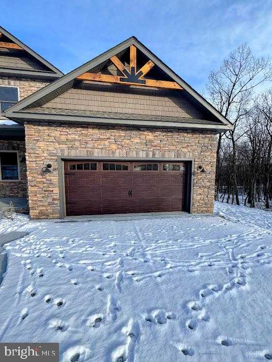 107 S Honeysuckle Dr photo 4