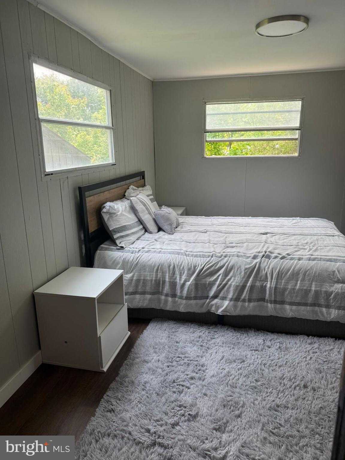 18 Park Ave photo 12