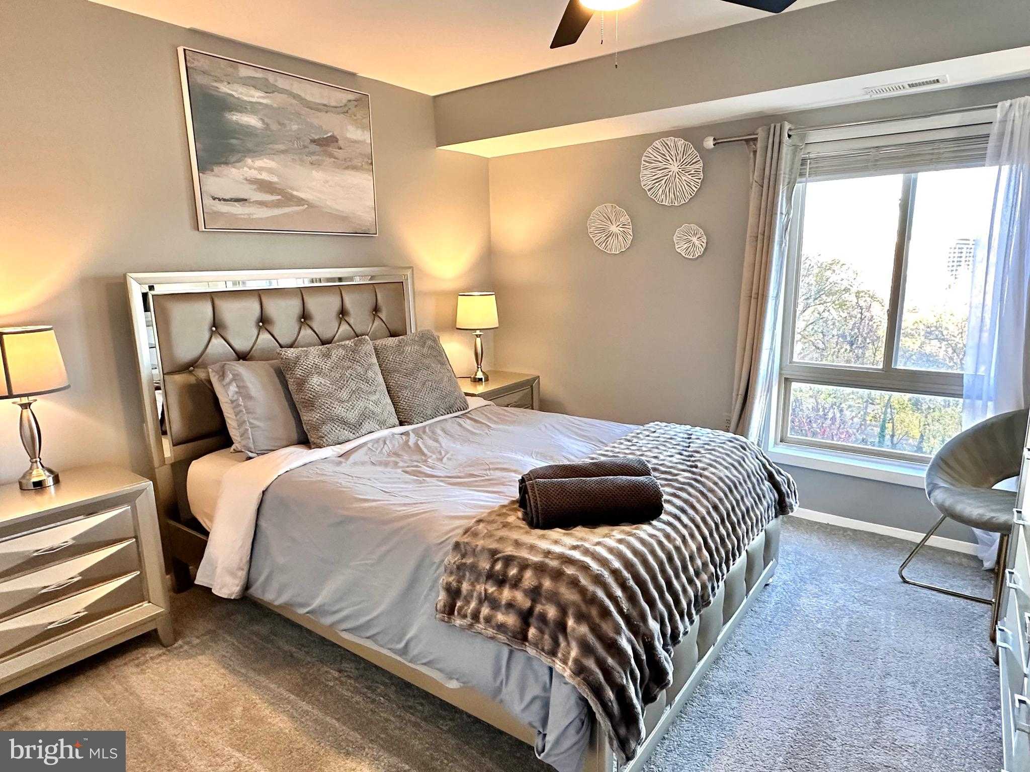 5250 Valley Forge Dr Apt 407 photo 16