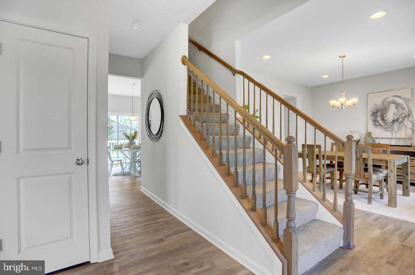 9 Bentley CT photo 2