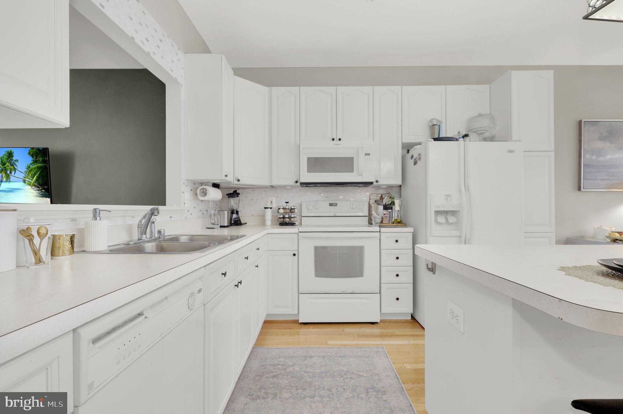 1949 Fieldstone Way photo 10