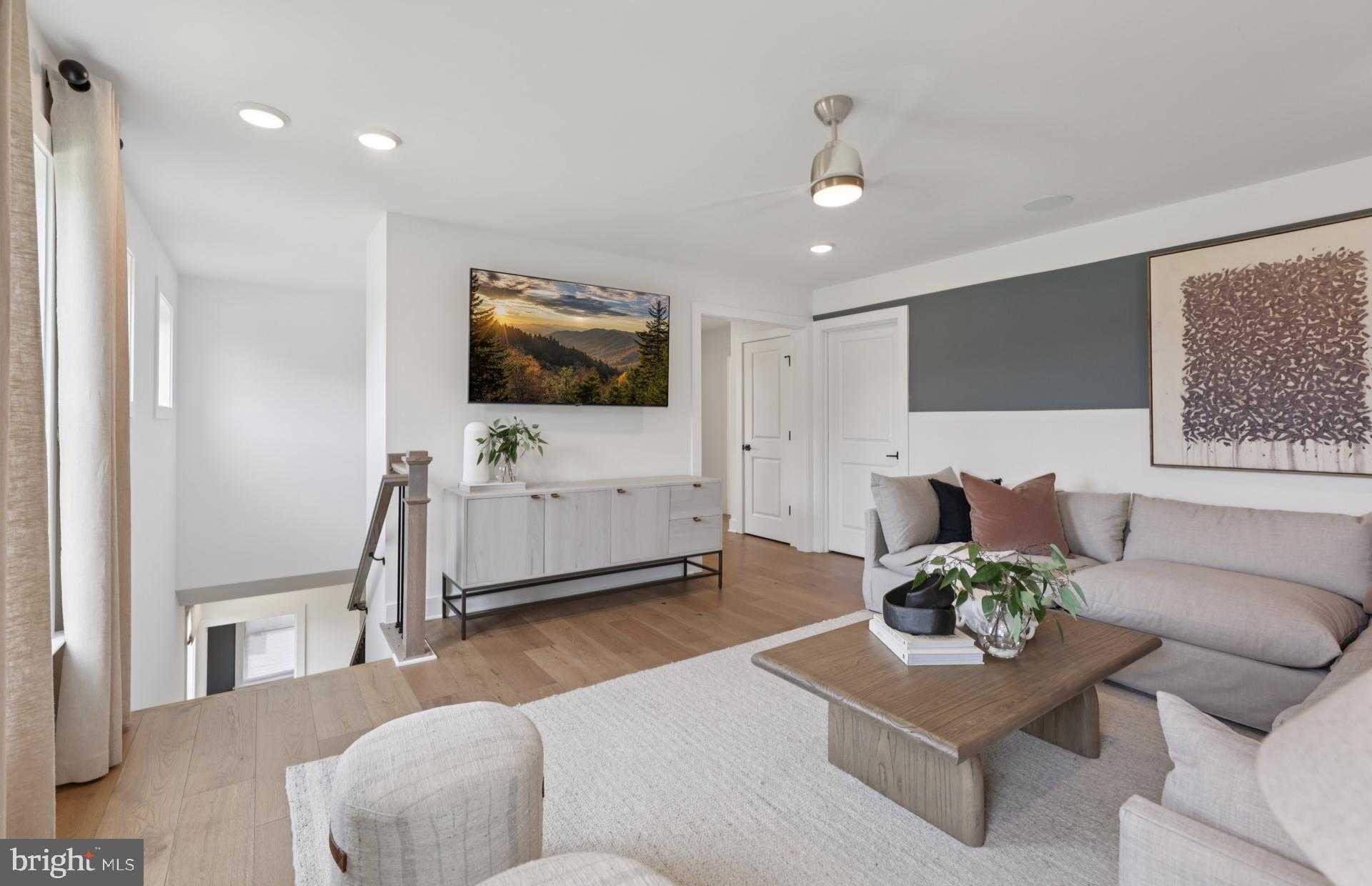 5933 Sunstone Ln photo 23