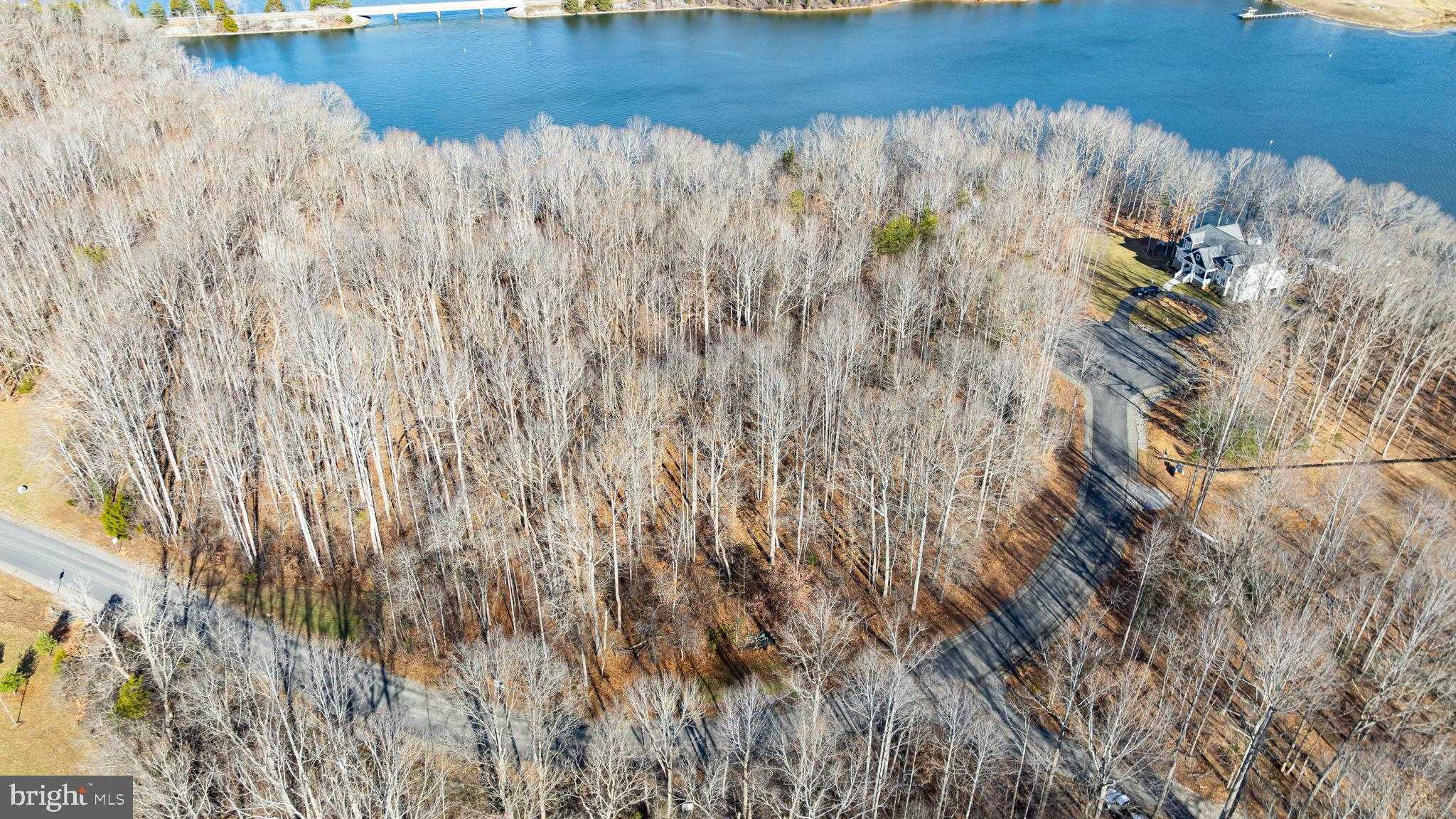 16105 Harris CT photo 3