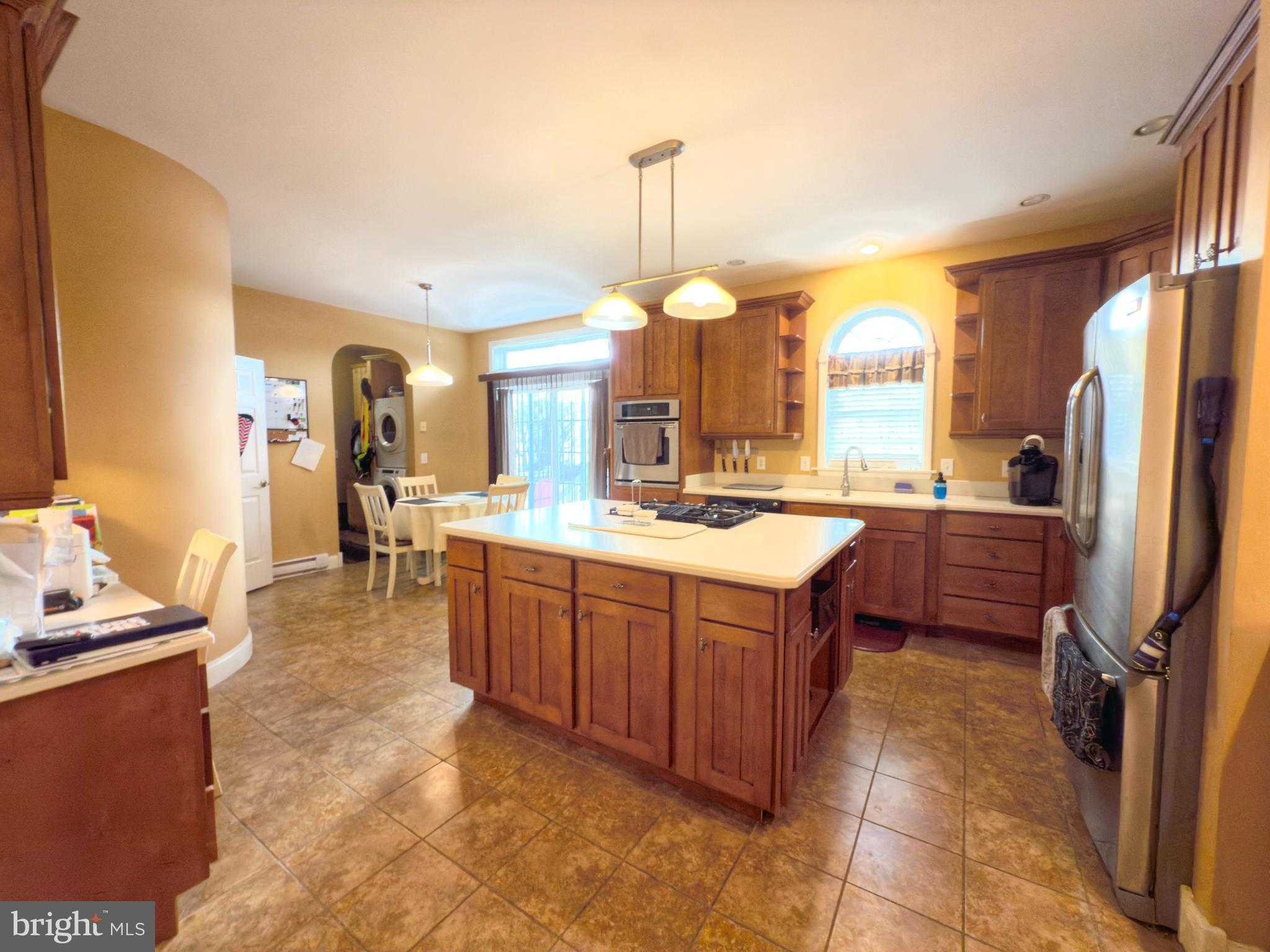 223 Country Rd photo 20