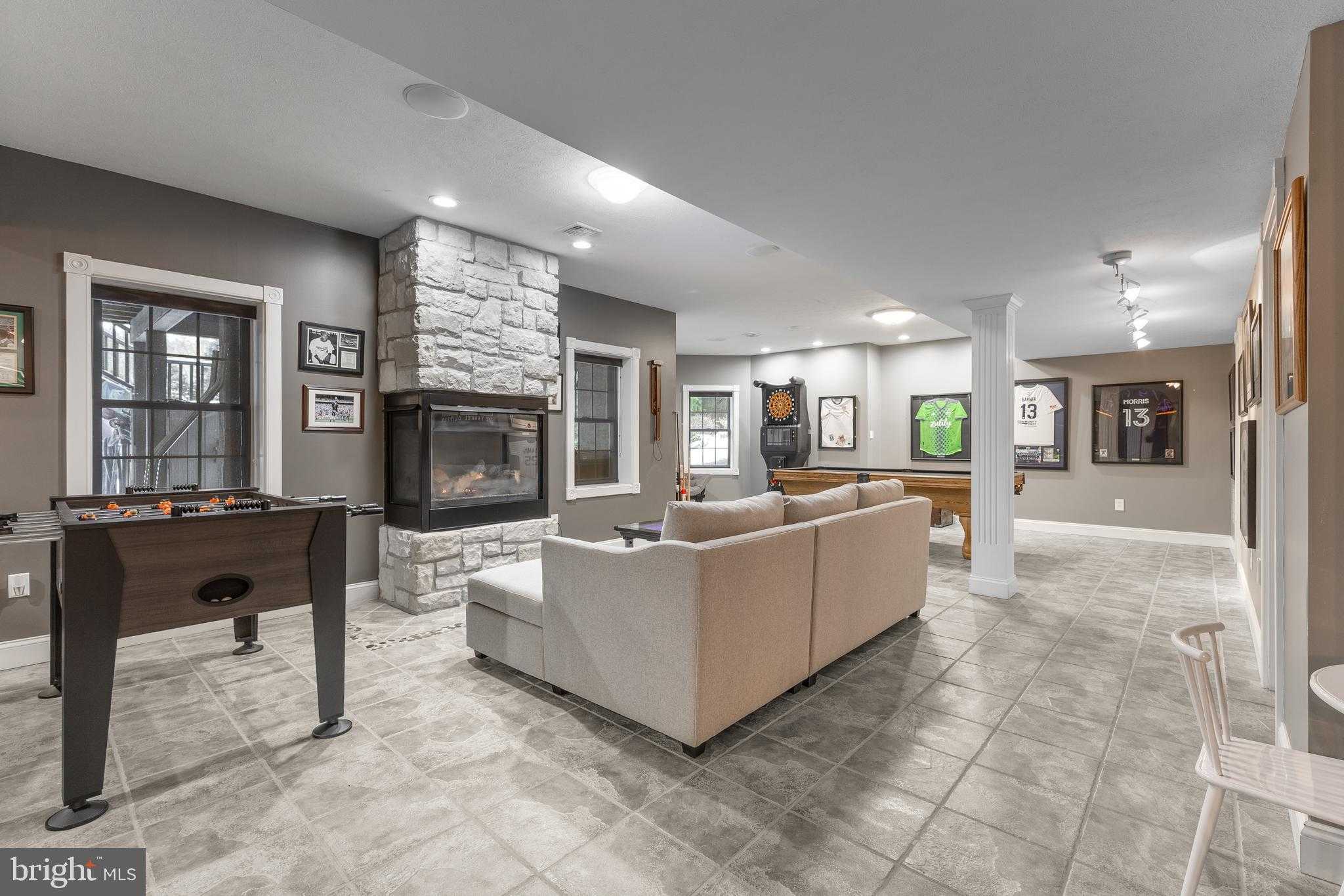 293 Michael Rd photo 55