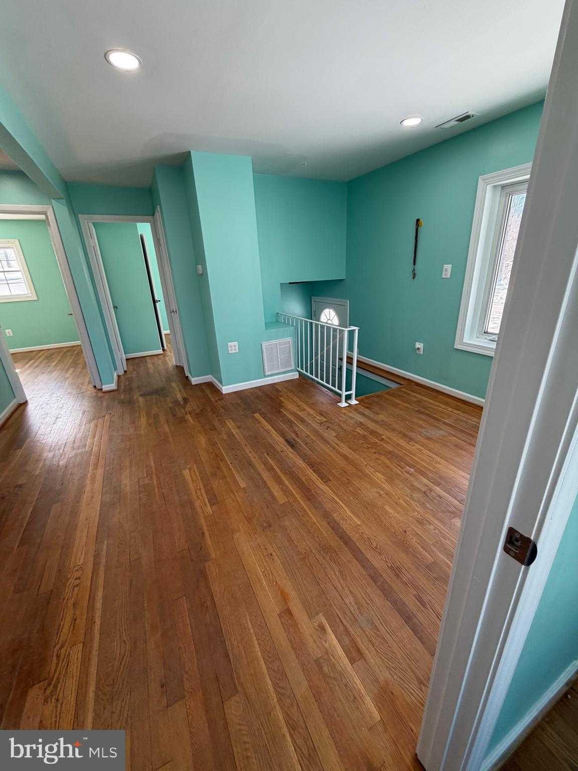 3548 Forestdale Ave photo 2