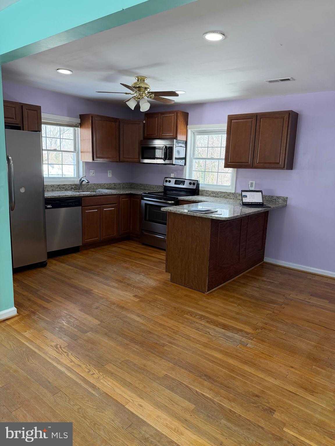 3548 Forestdale Ave photo 5