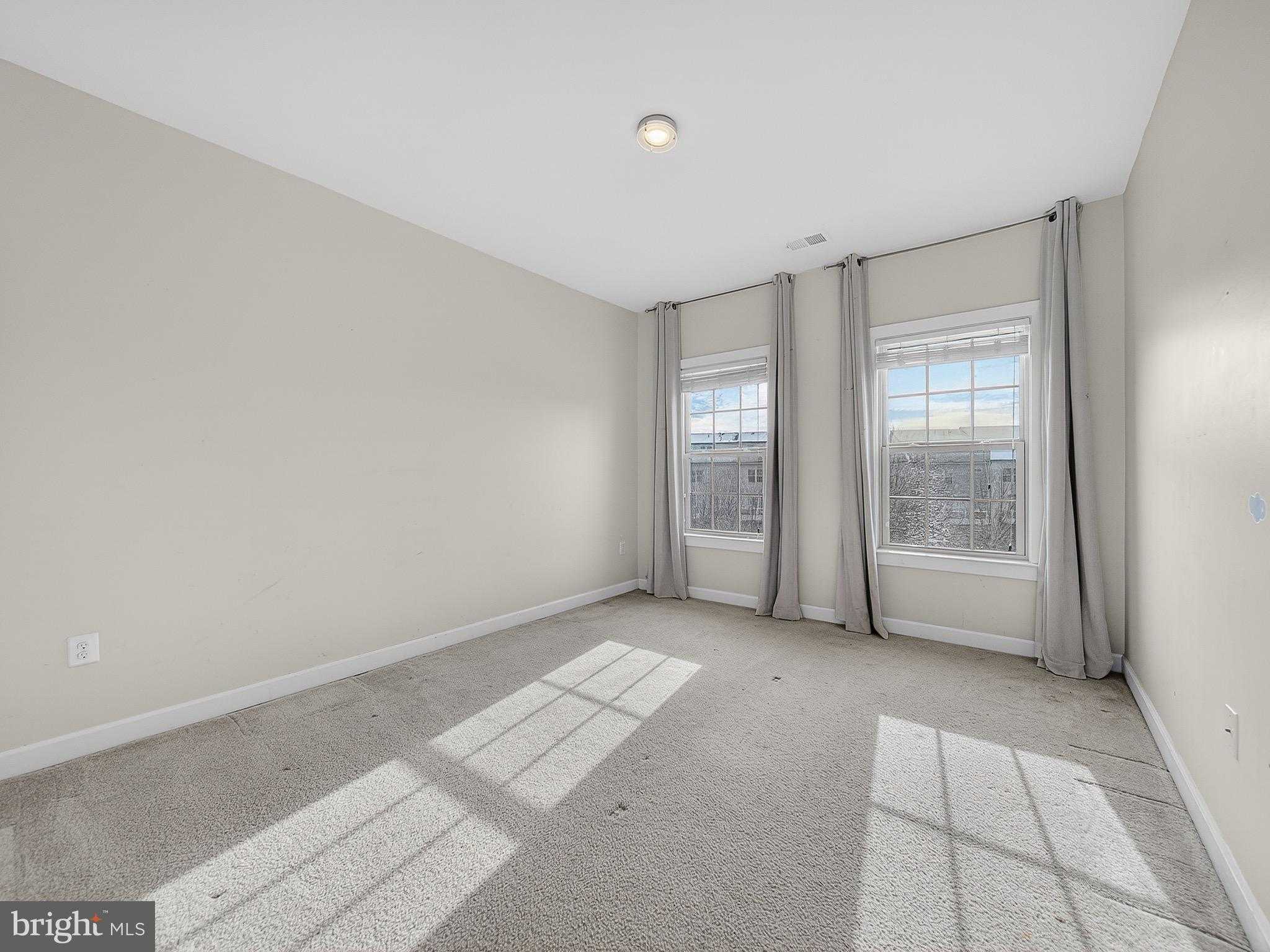 2914 Middleham CT photo 19