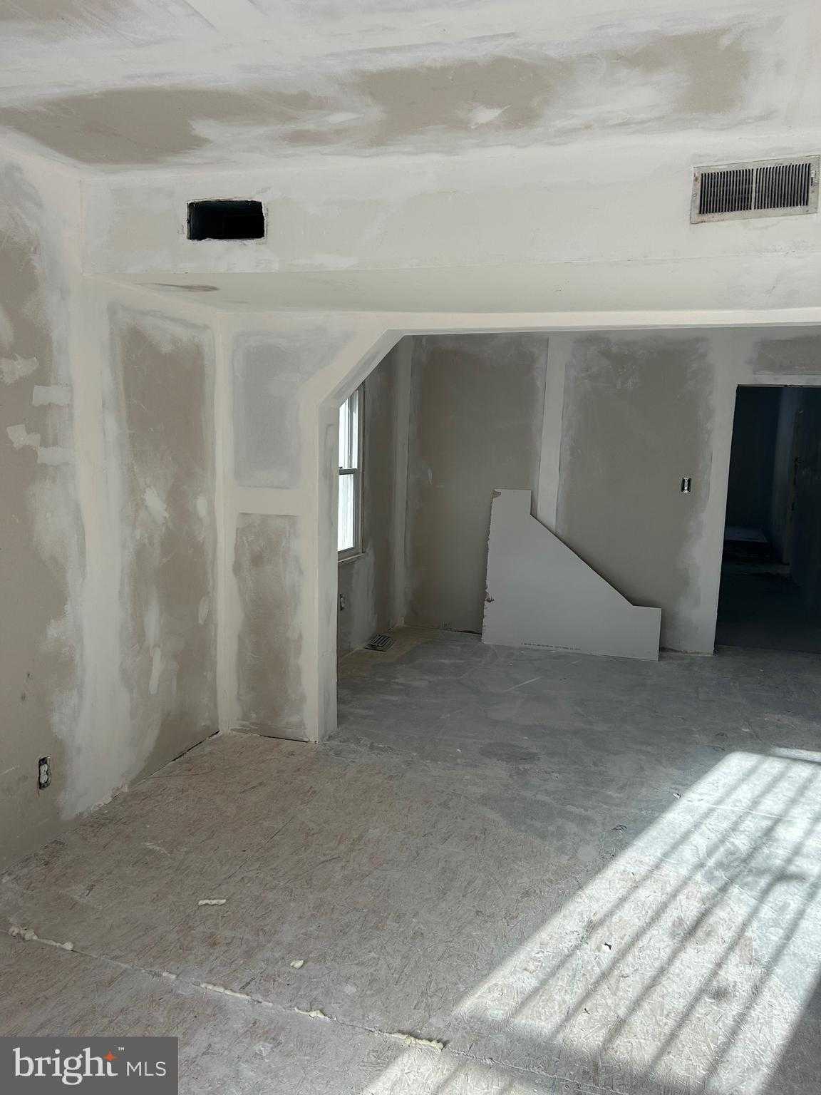 6600 Woodland Rd photo 29