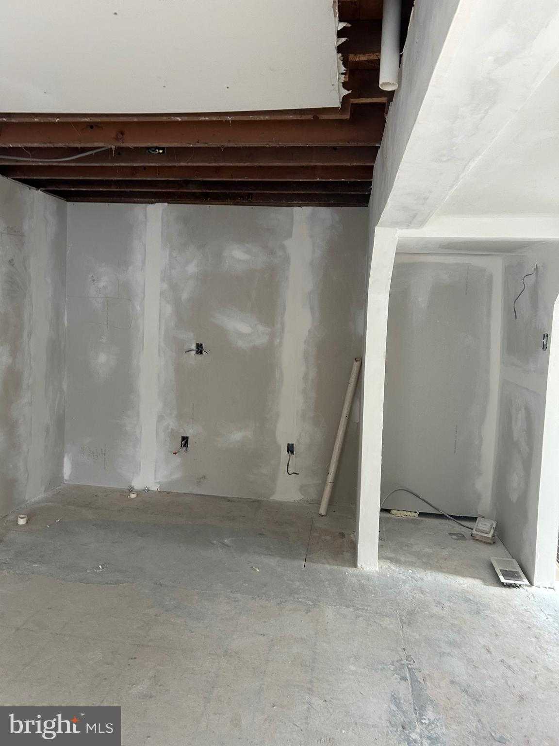 6600 Woodland Rd photo 31