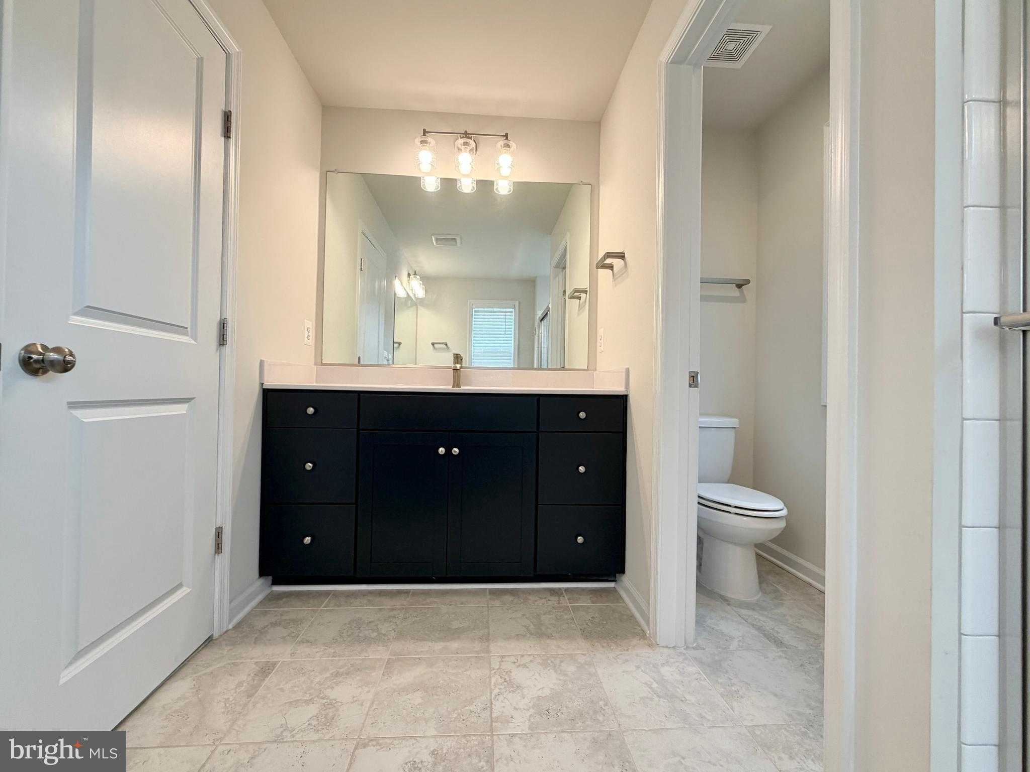 8028 Ashford Dr photo 29