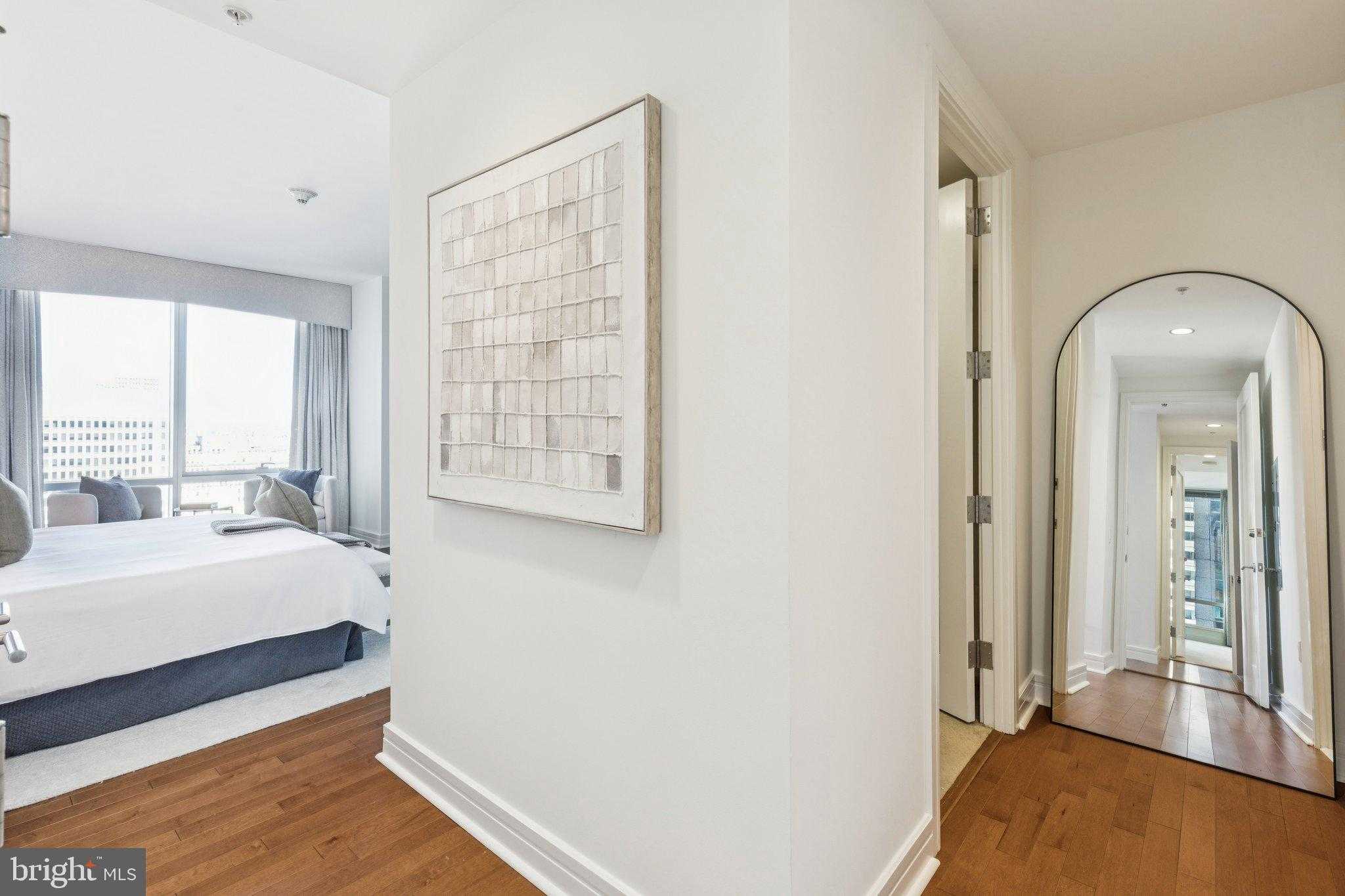 1414 S Penn Sq Unit 24f photo 21