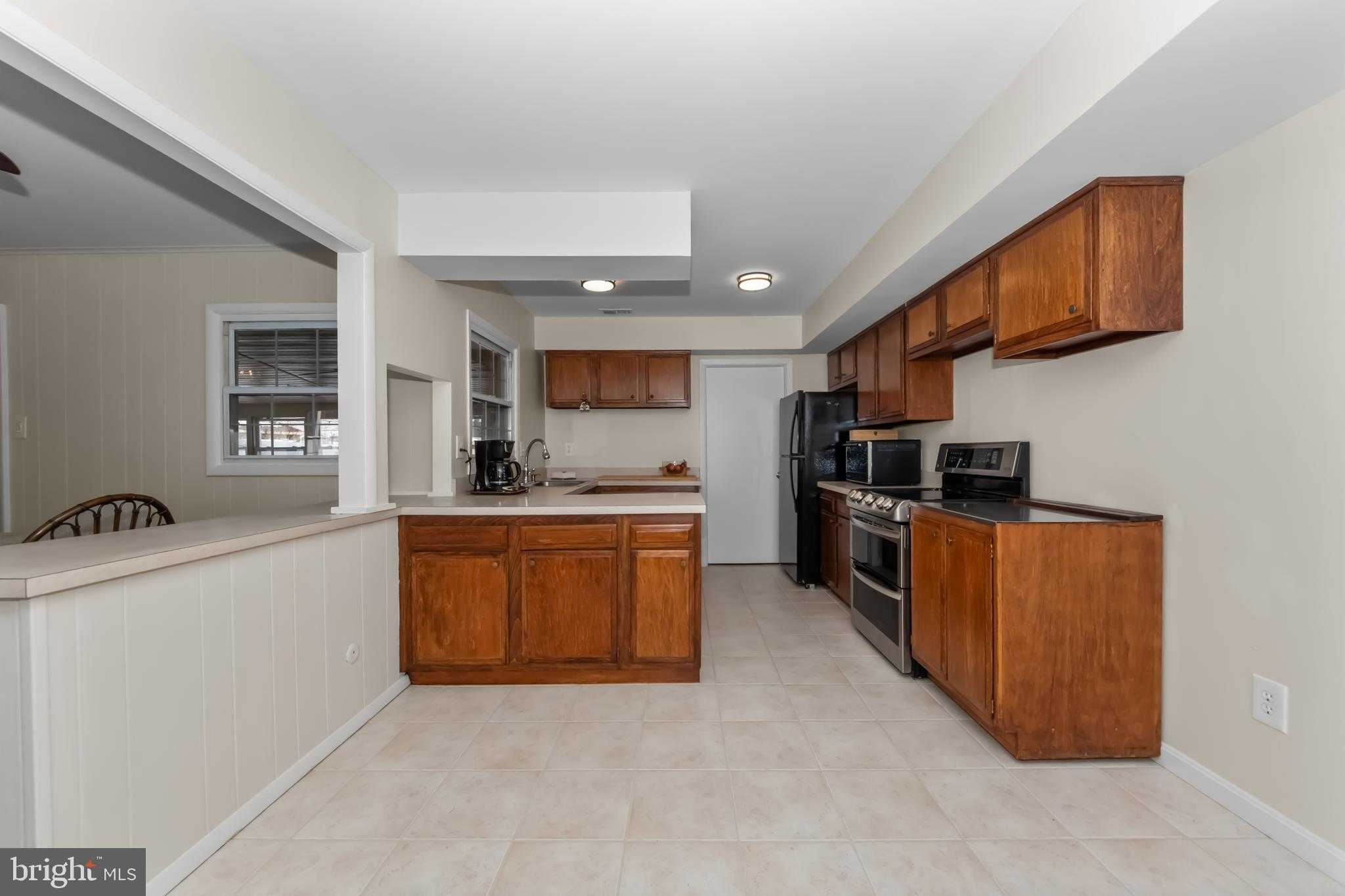 12222 Wynmore Ln photo 8