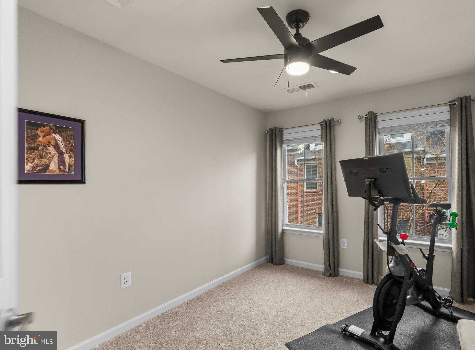 2503 S Kenmore CT photo 19