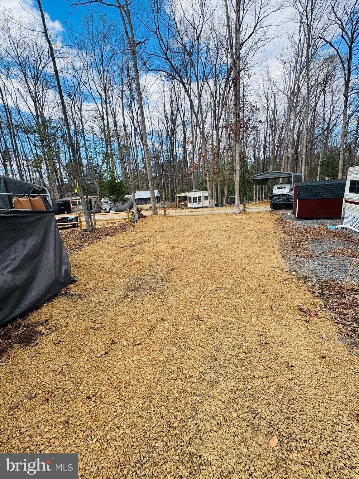 110 Jeans Dr photo 5