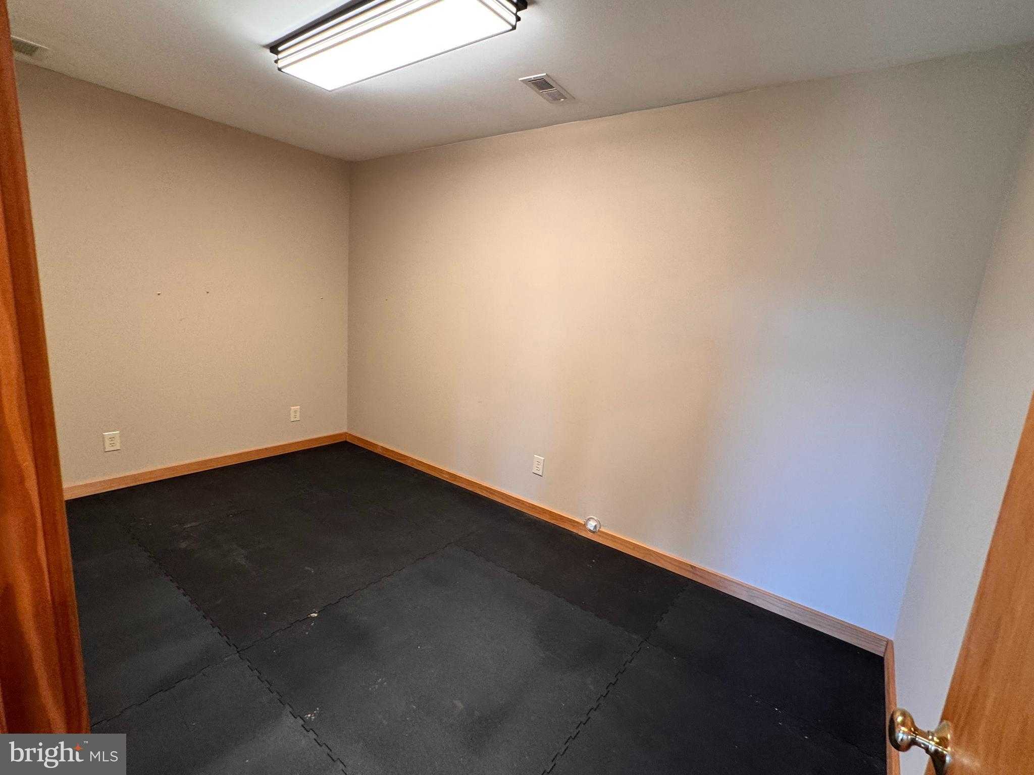 72 Jordans Rd photo 27