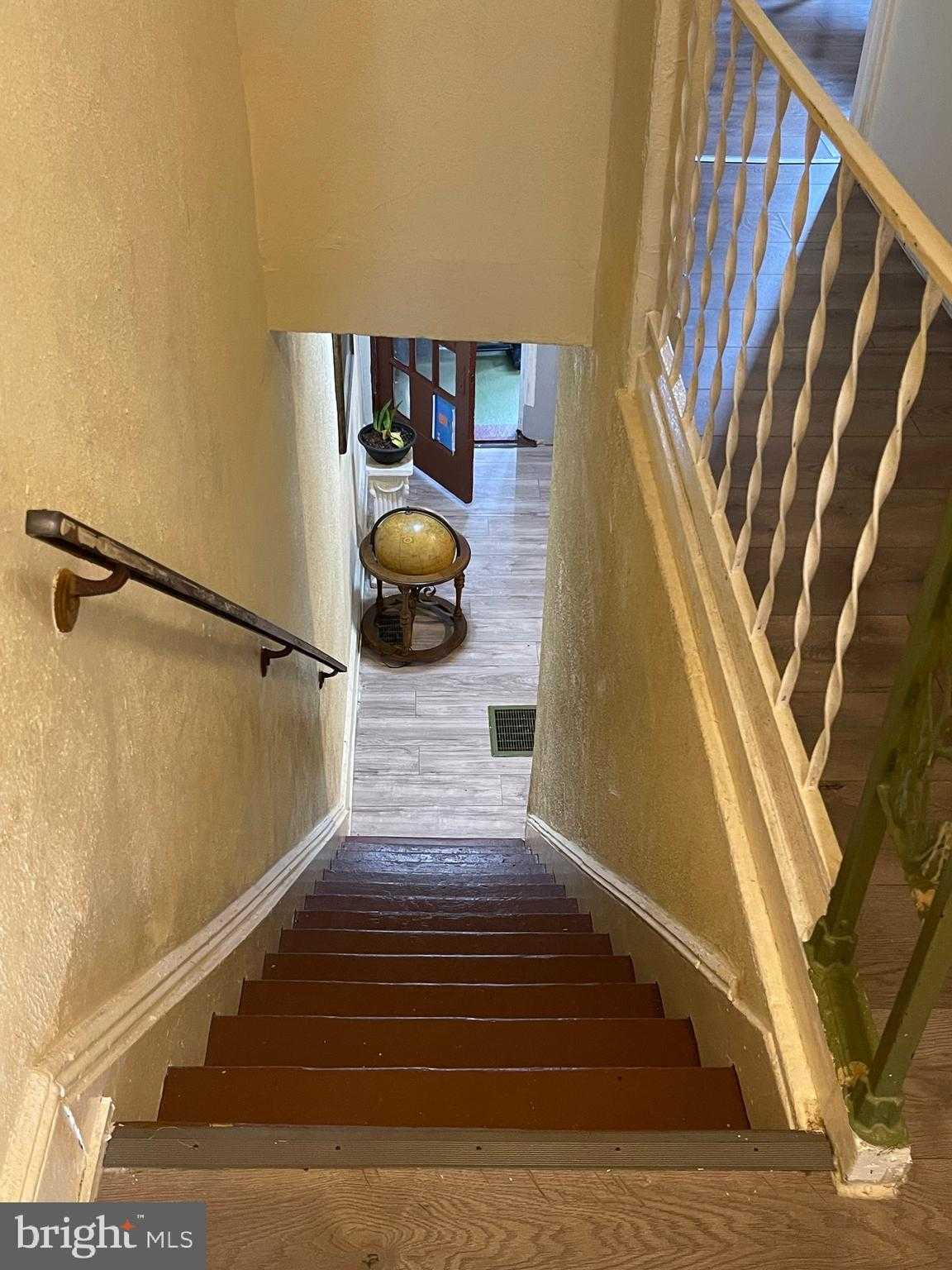 106 Chester Pike photo 10