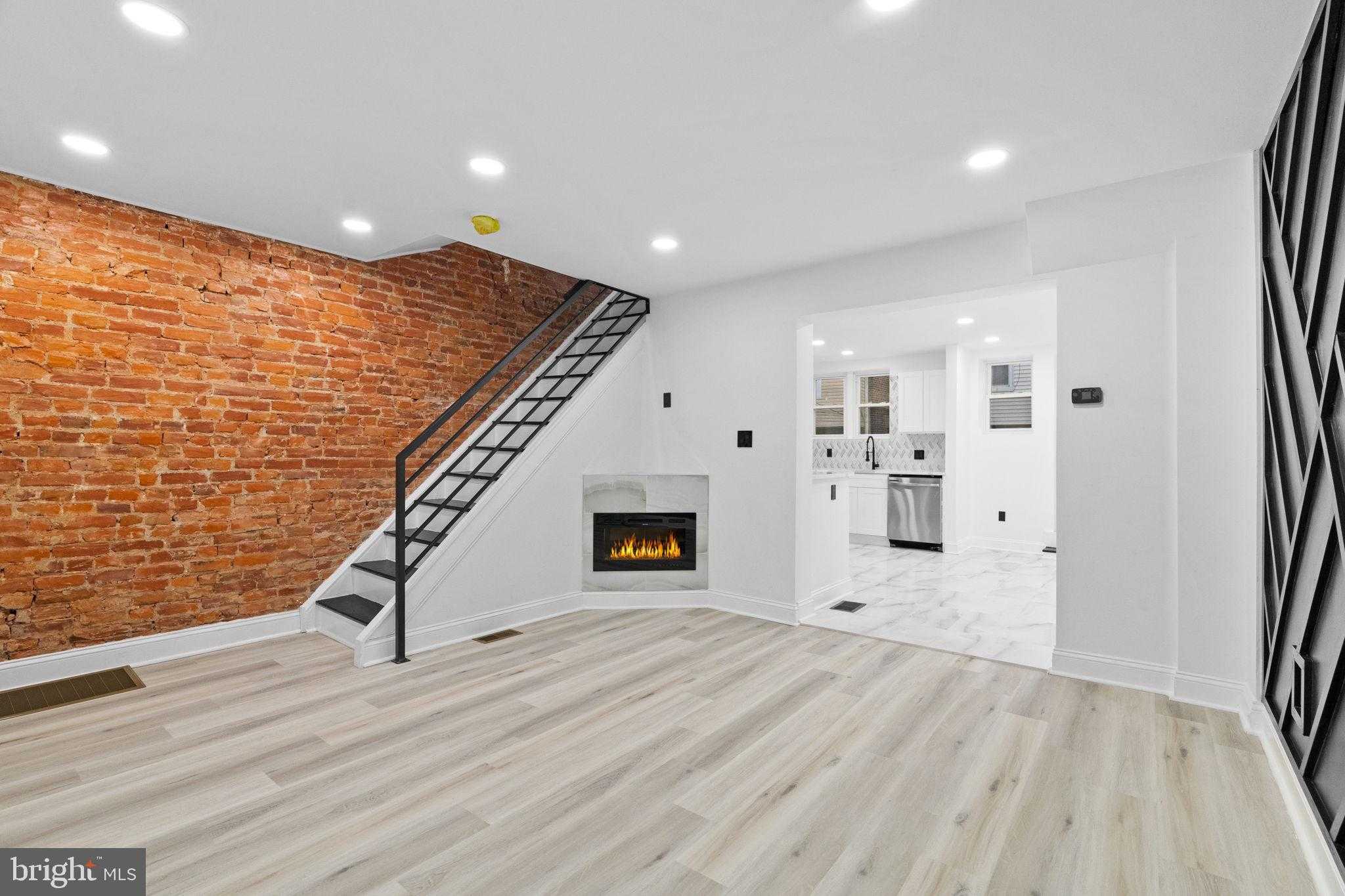 6520 Wheeler St photo 10