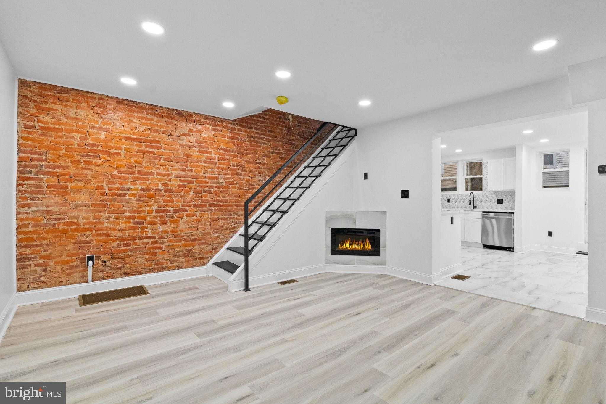 6520 Wheeler St photo 11