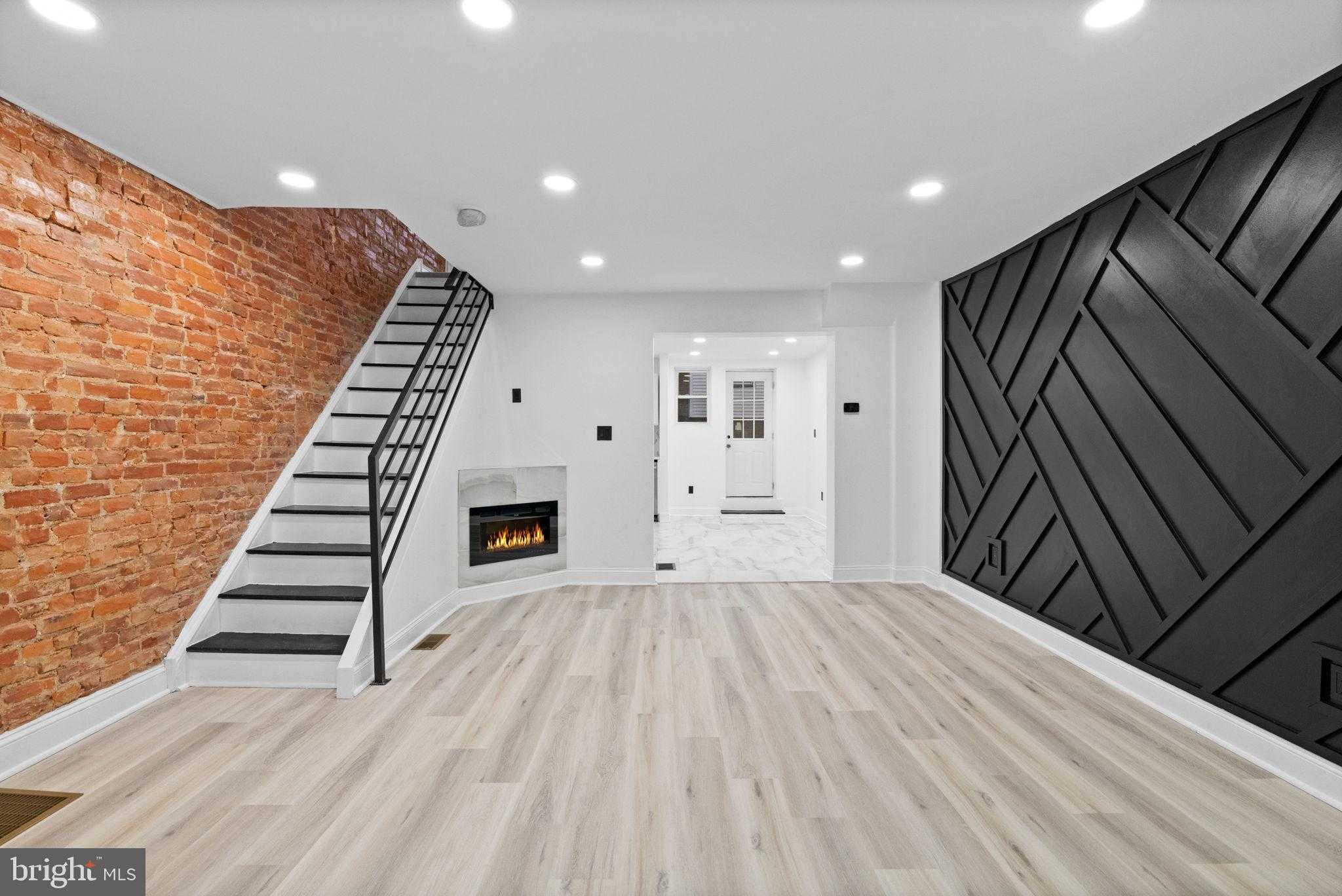 6520 Wheeler St photo 8