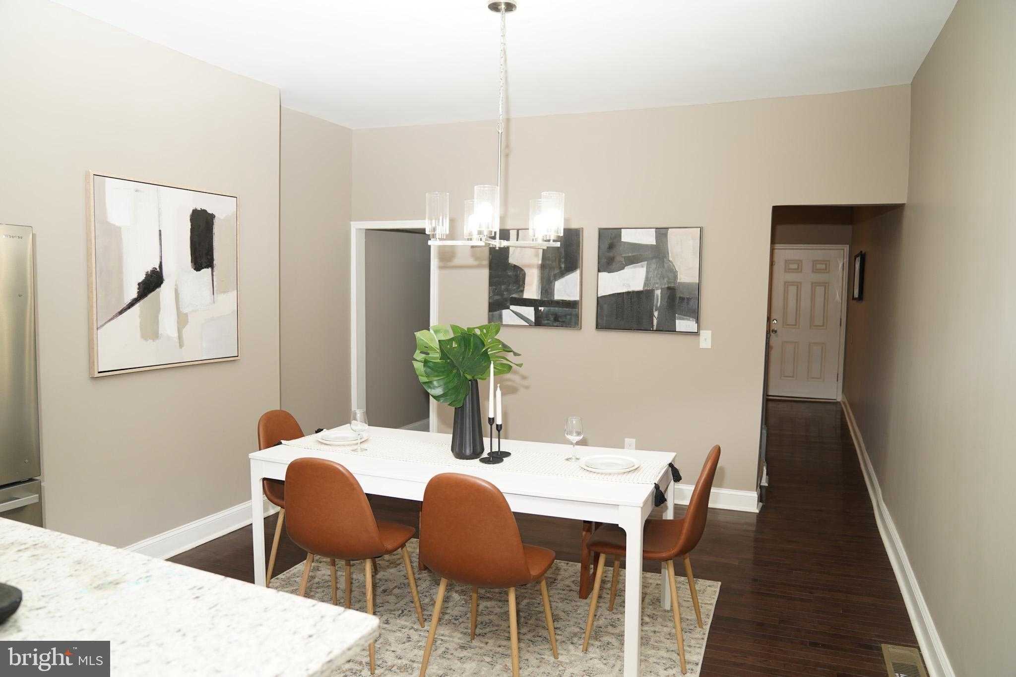 1722 E Lanvale St photo 5