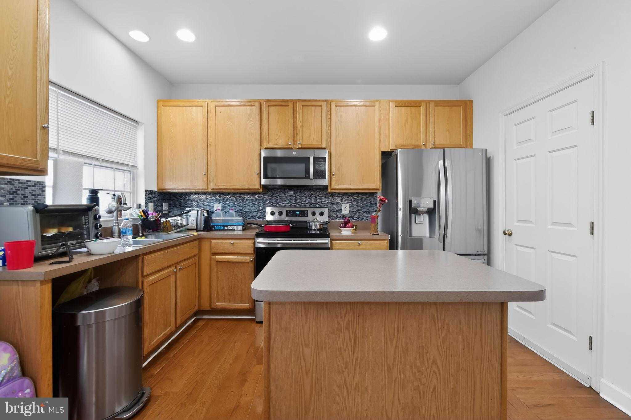 9411 Morning Dew Dr photo 7