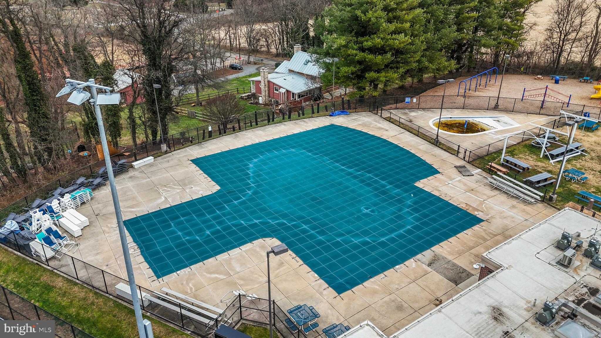 13543 Hanging Rock Ln photo 77