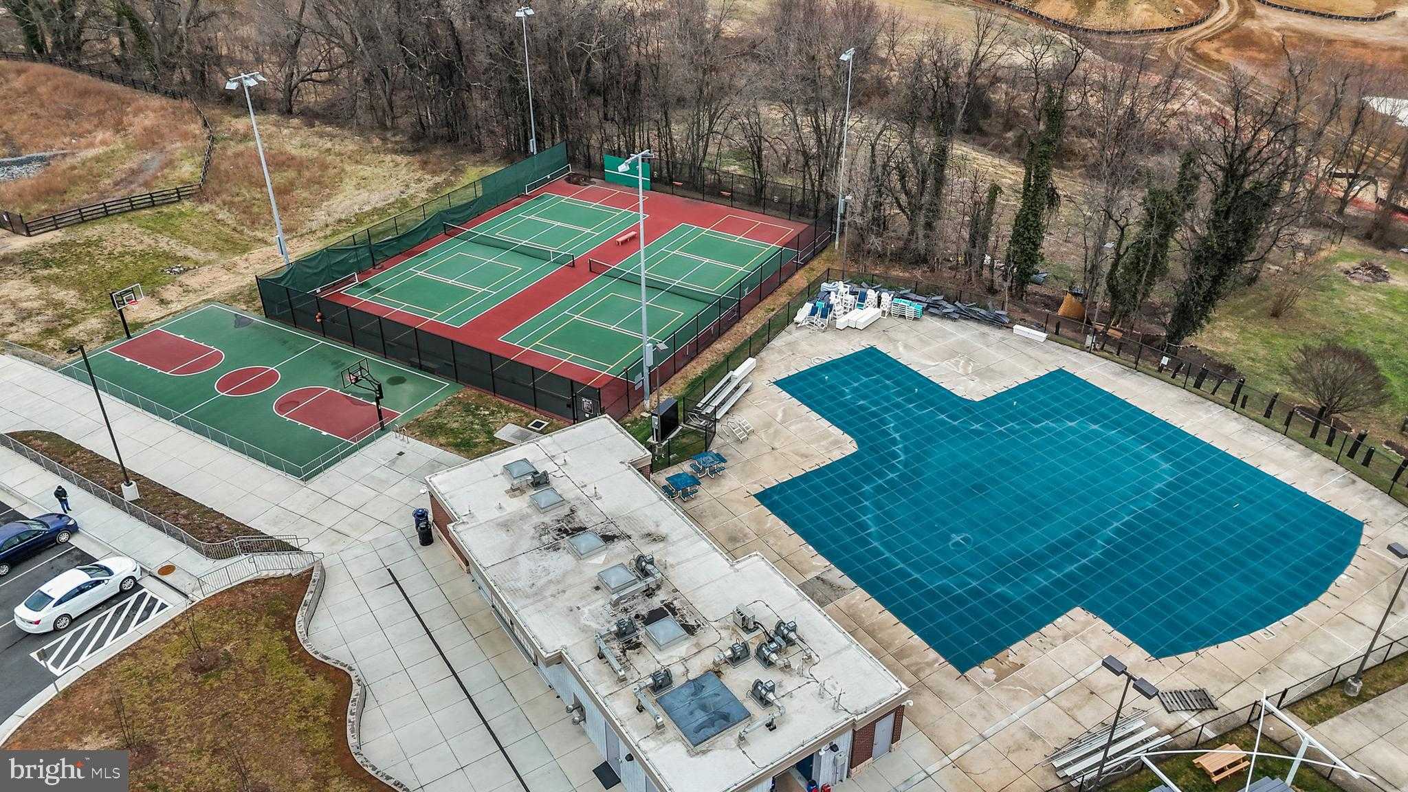 13543 Hanging Rock Ln photo 79