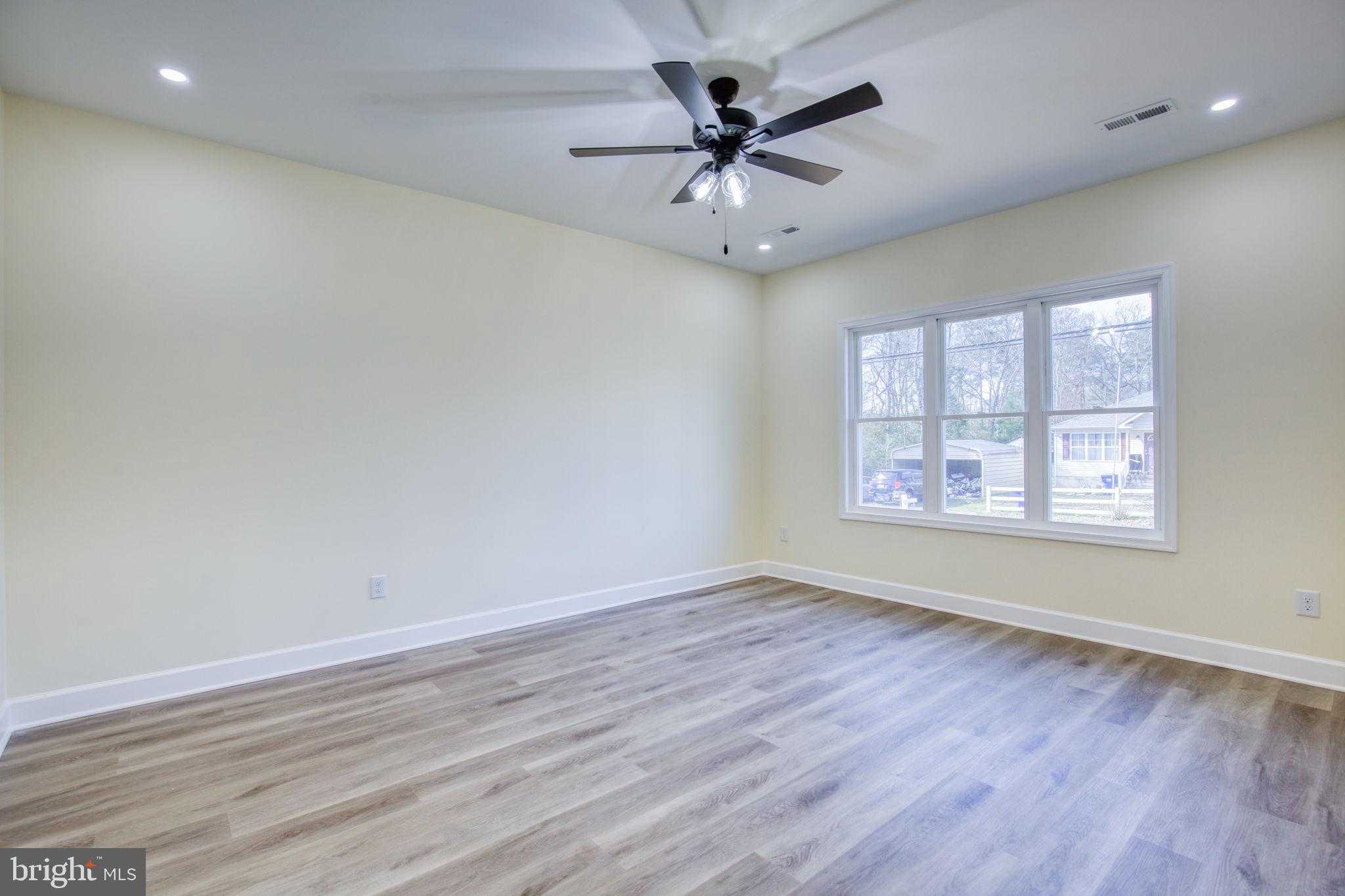 49 Poplar Ln photo 18