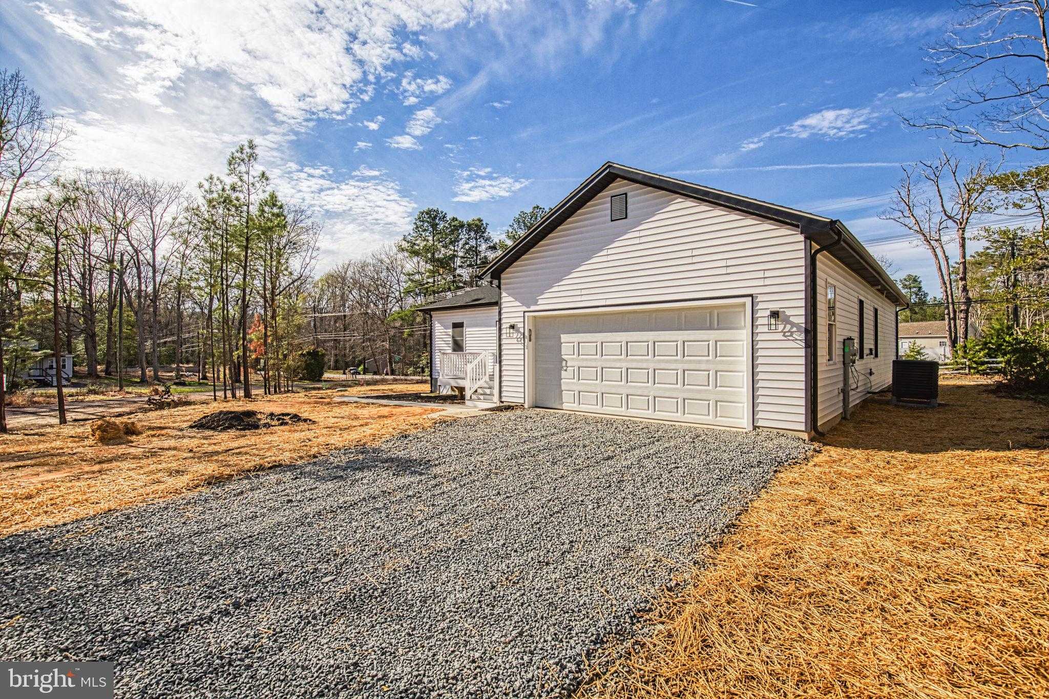 49 Poplar Ln photo 36