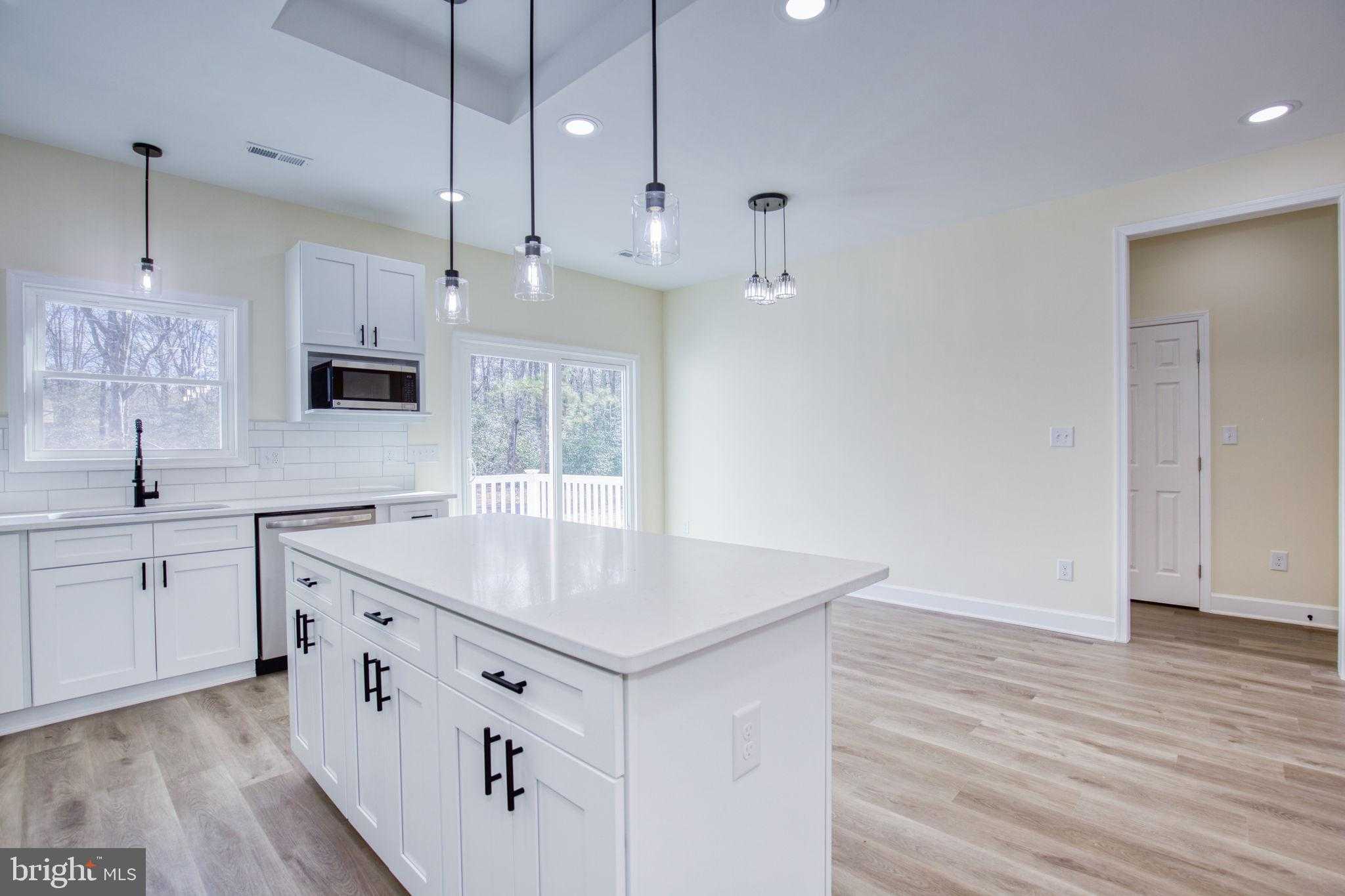 49 Poplar Ln photo 6