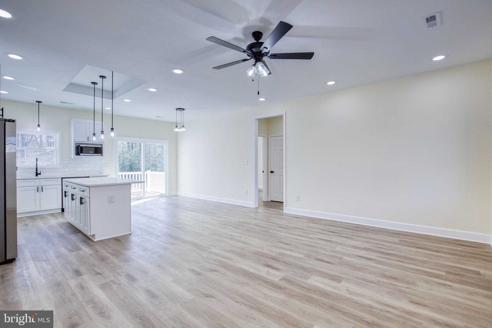 49 Poplar Ln photo 9