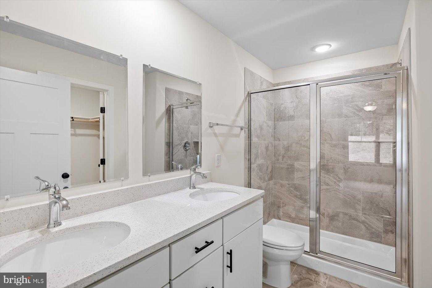 8339 Kennedy Dr photo 34