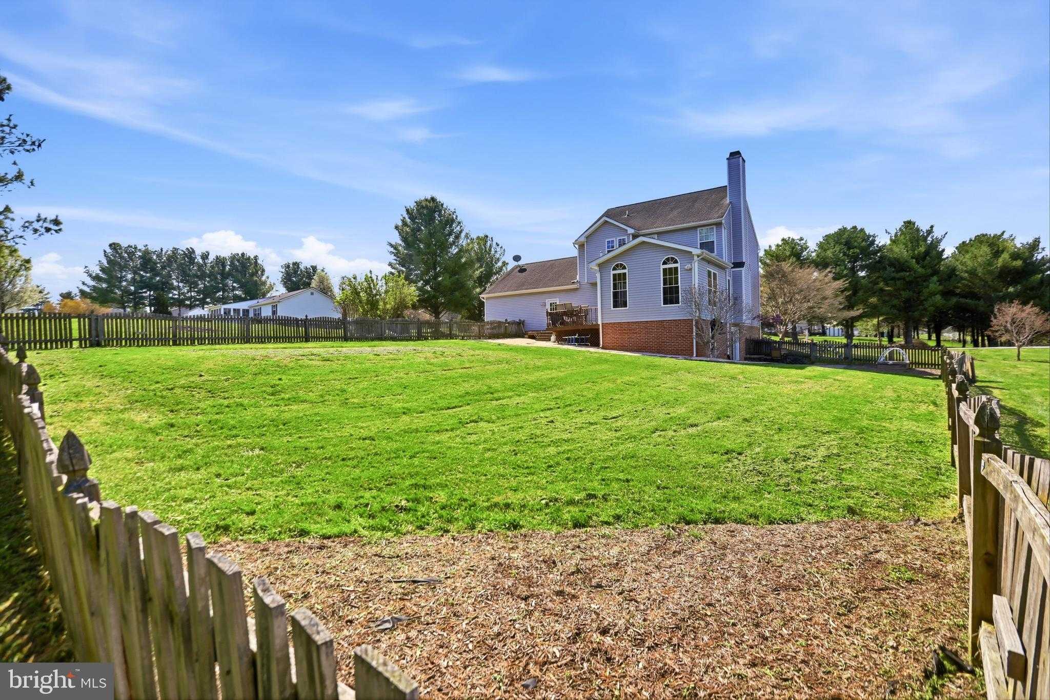 145 Maplewood CT photo 29