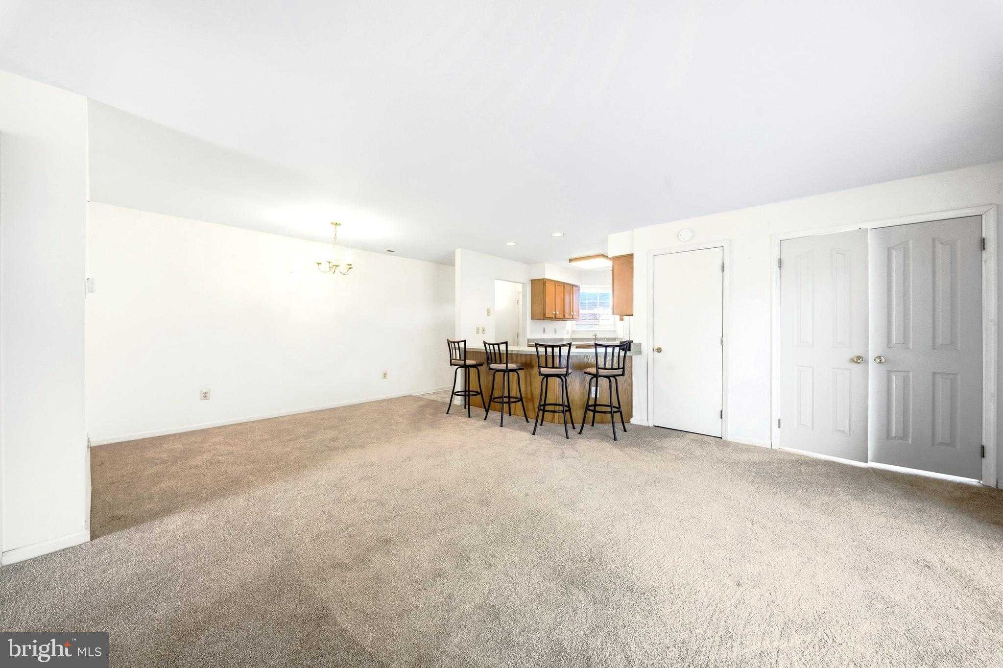 1011 Denby CT photo 8