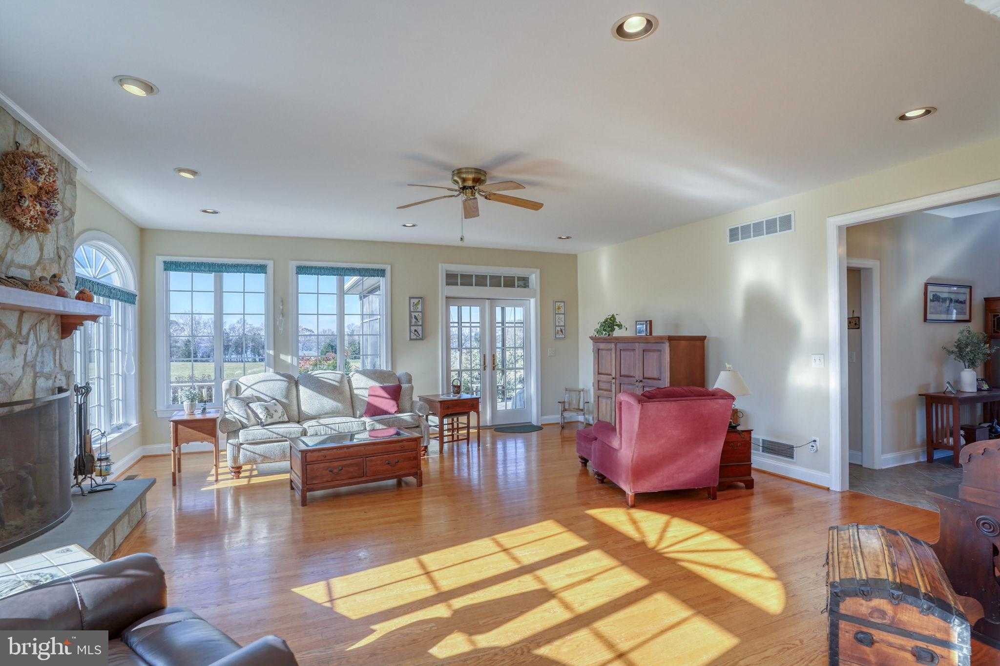 532 Stoney Battery Rd photo 24