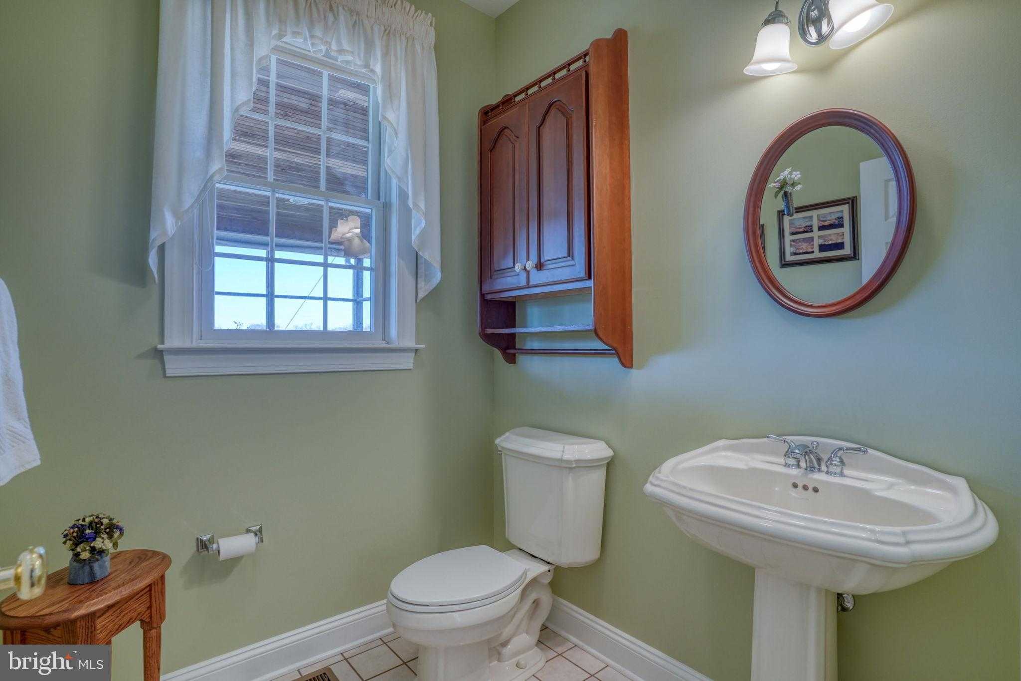 532 Stoney Battery Rd photo 32