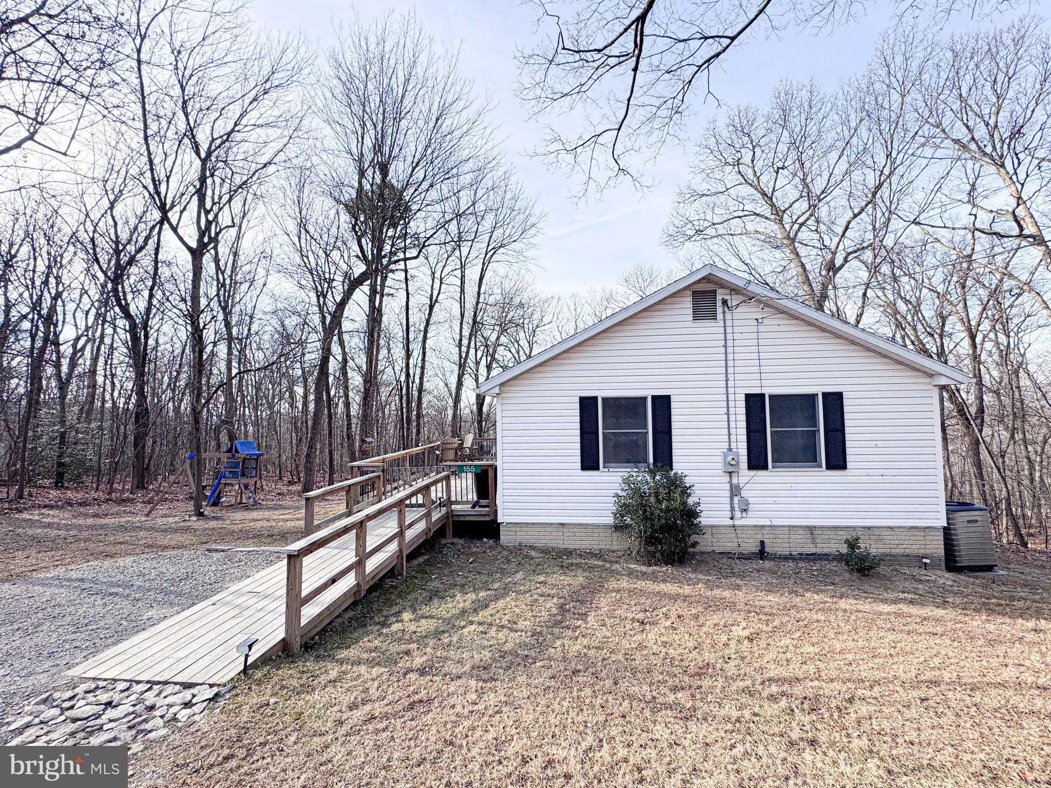 155 Balsam Ln photo 3