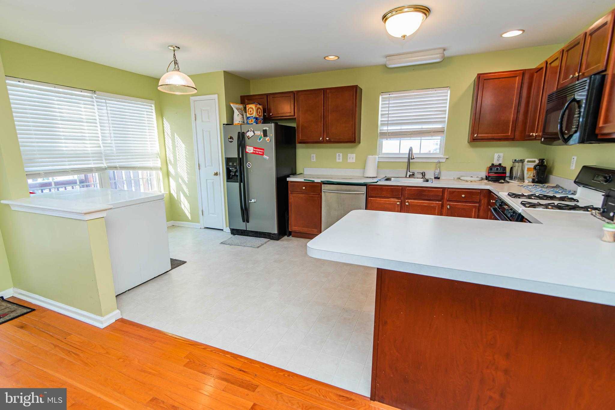 369 Wheatfield Cir photo 19