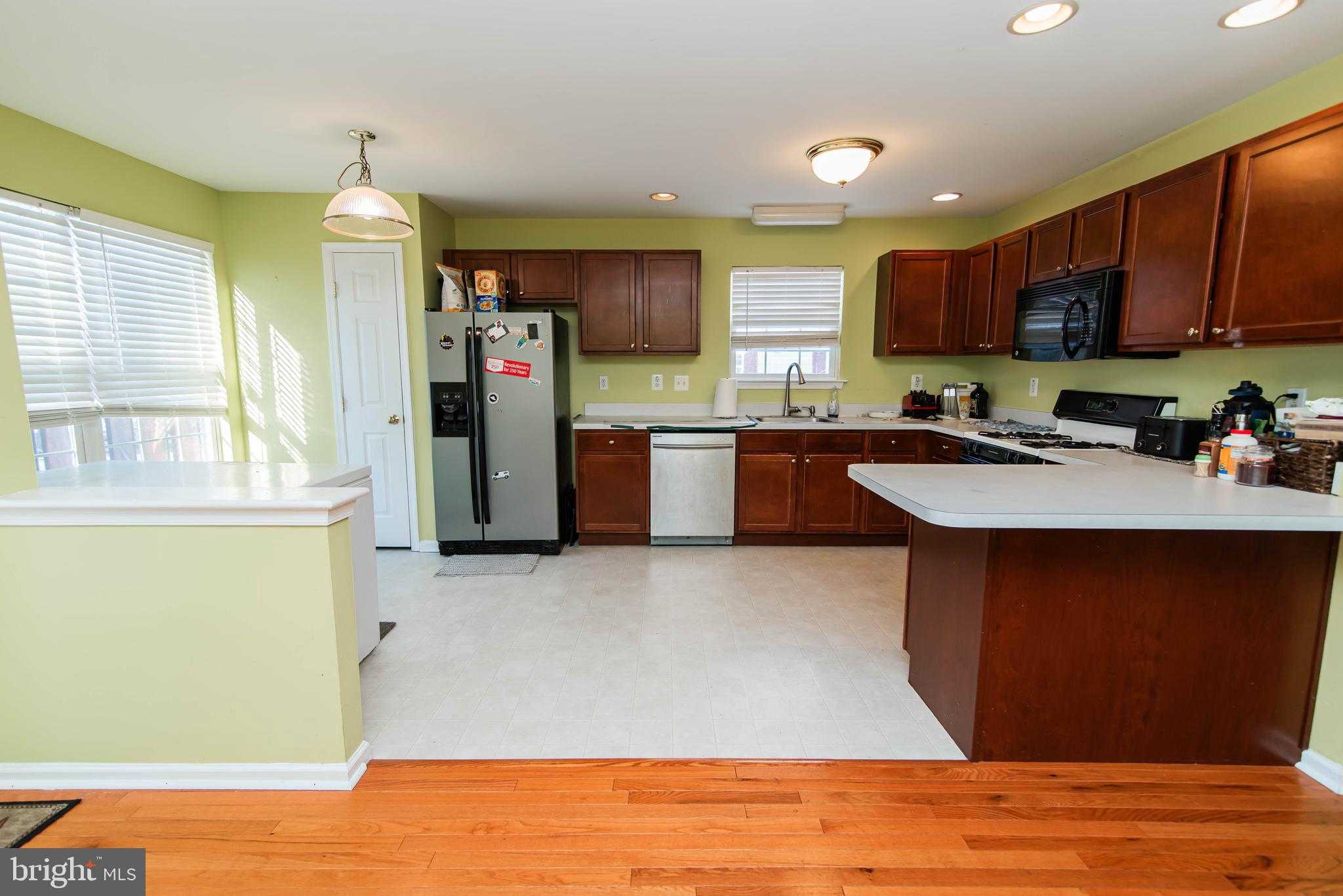 369 Wheatfield Cir photo 20