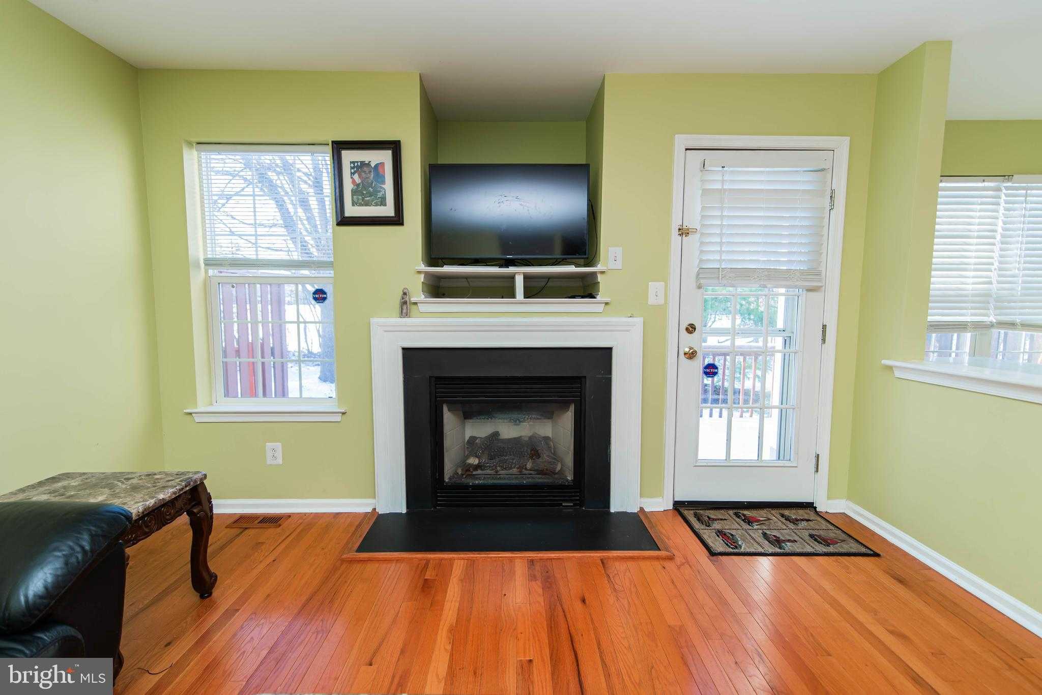 369 Wheatfield Cir photo 27