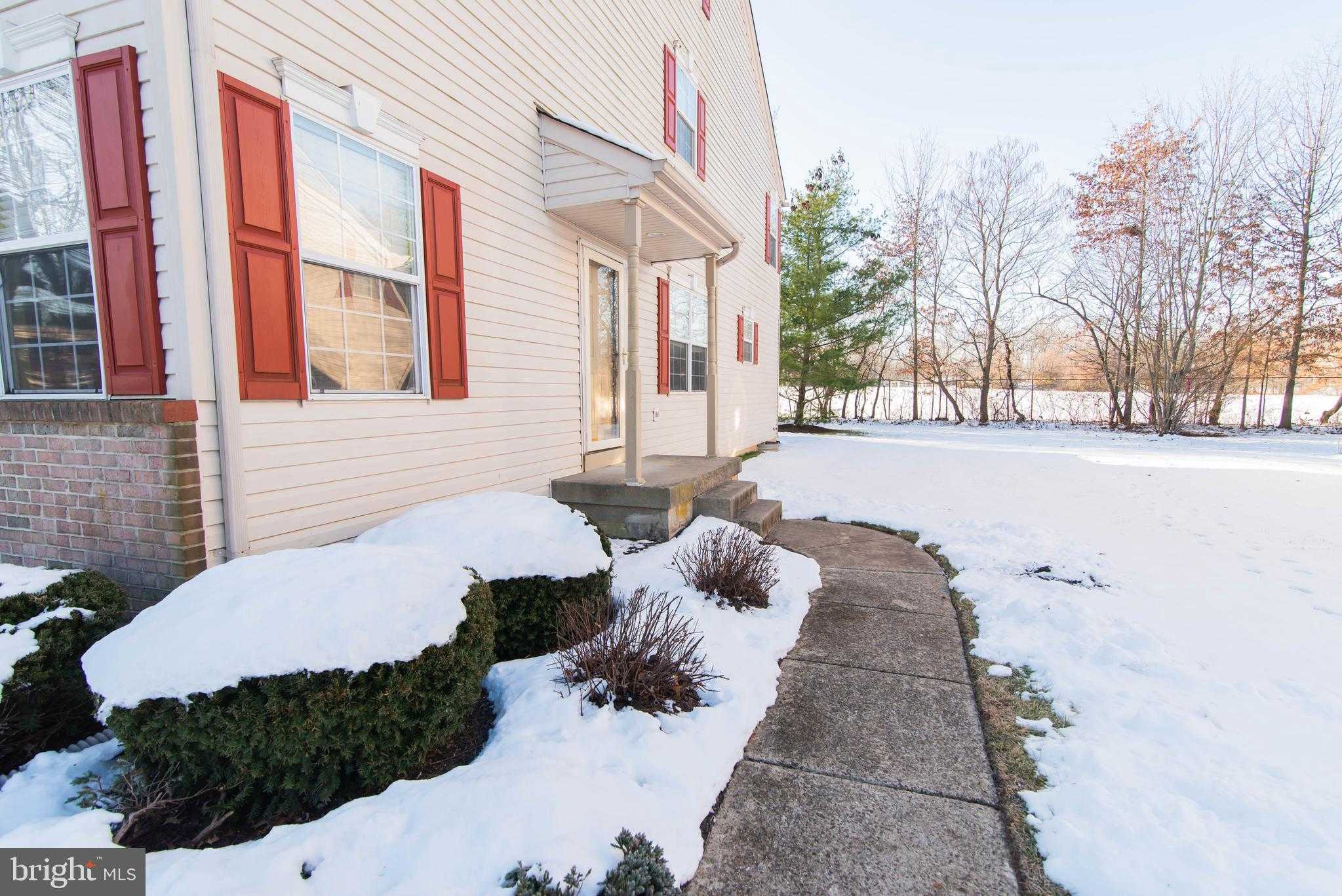 369 Wheatfield Cir photo 7