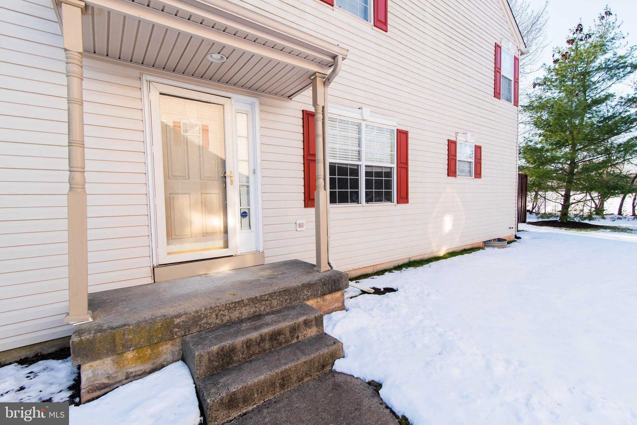 369 Wheatfield Cir photo 8