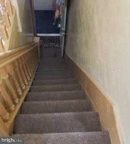 135 N Wilton St photo 6