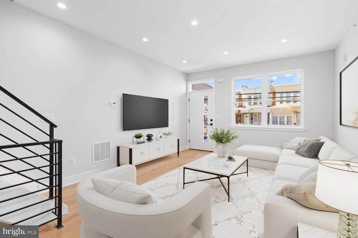 713 S 58th St photo 2