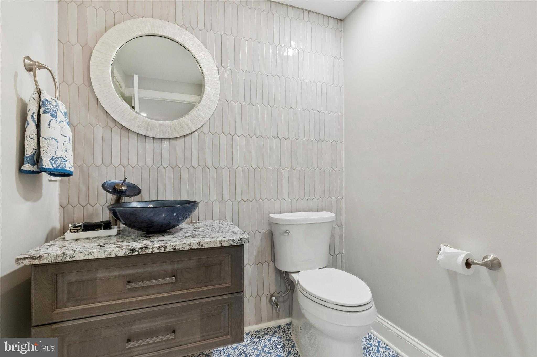 414 Fallowfield Ln photo 36